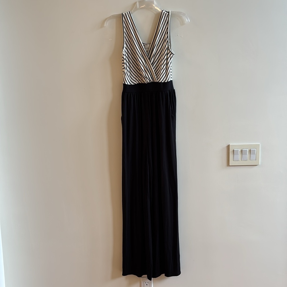 NWT Women's XS Kaileigh Latana Black & White Knit Jumpsuit - Picture 2 of 6